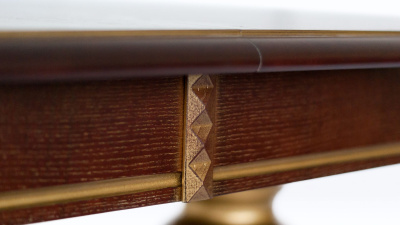 Стол Лира 12 эмаль (резная нога). Фото